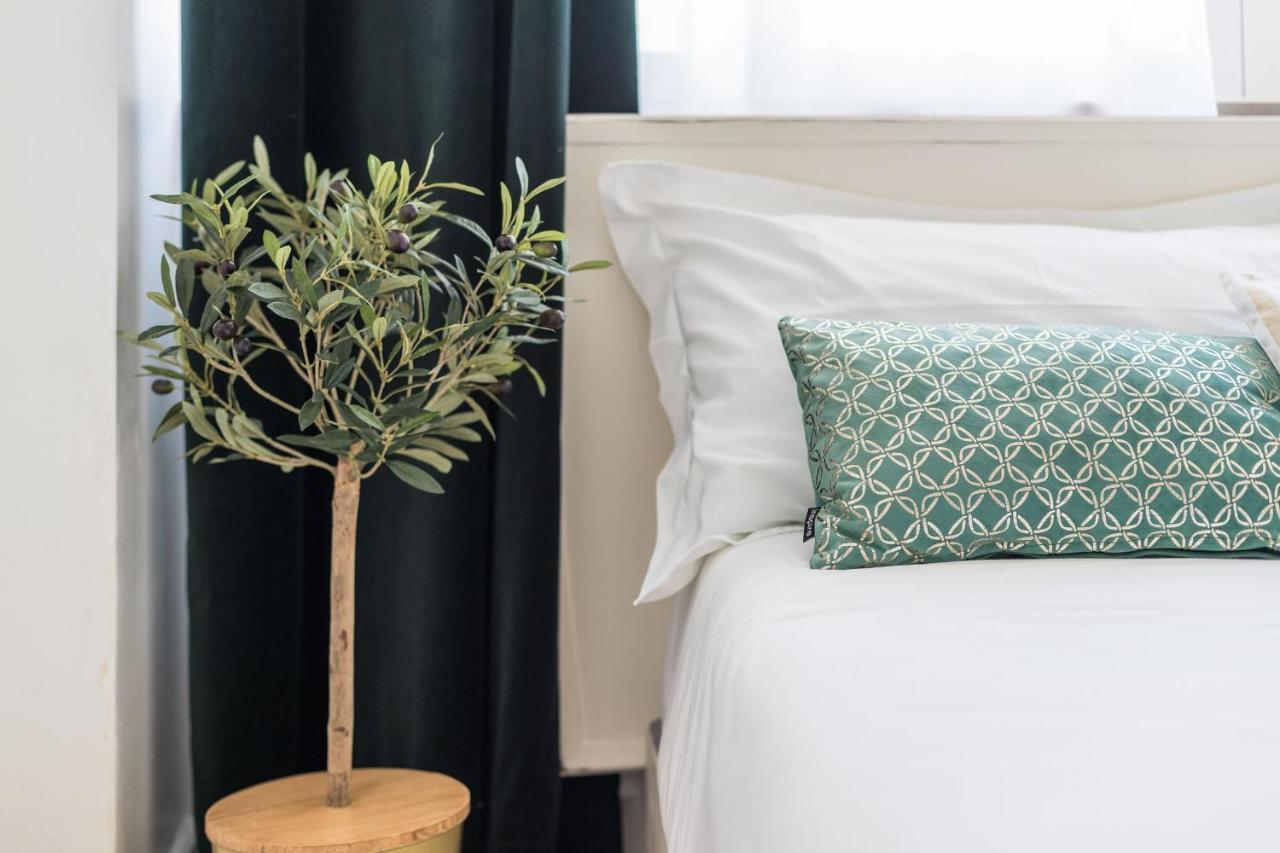 Lisbon Airport Suites Екстер'єр фото